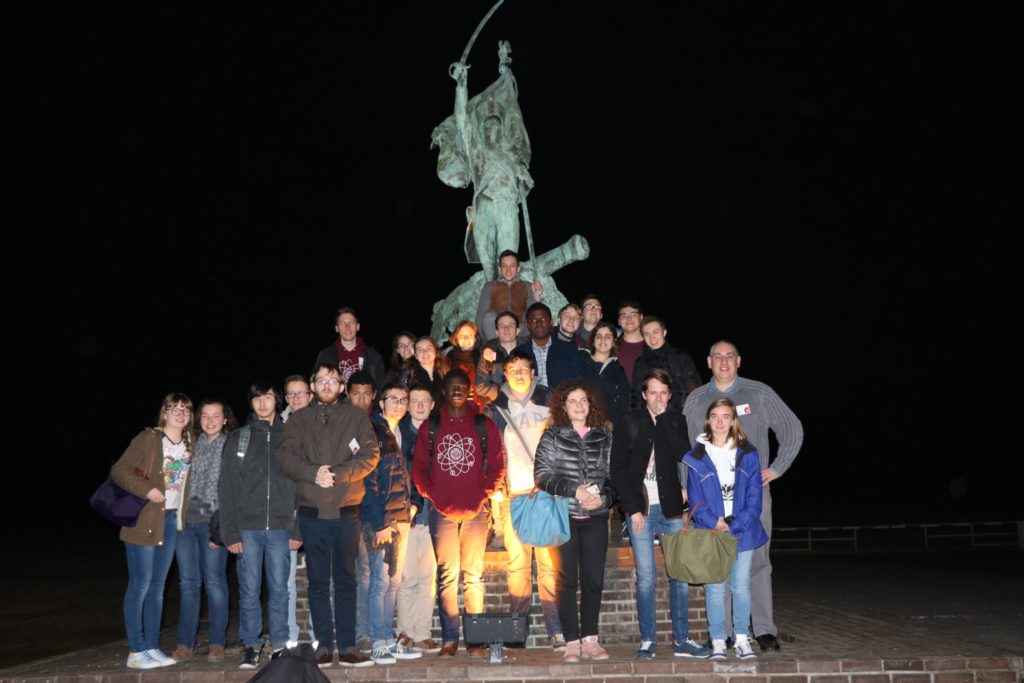 Photo de groupe à l'école Polytechnique